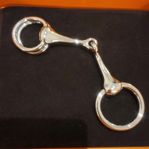 💯 Auth Hermes Scarf Ring - Picture 3 of 13